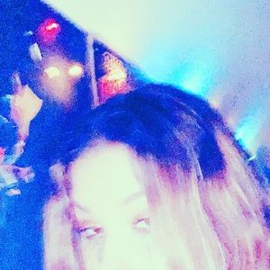 Meet your Posher, Victoria